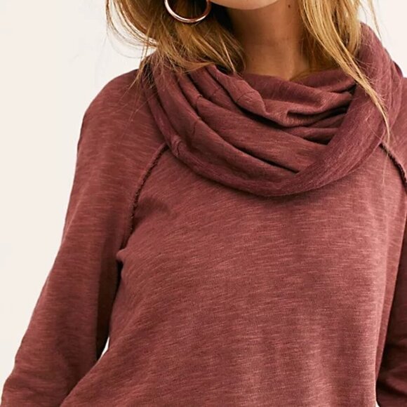 Free People Beach Cocoon Cowl Pullover in Terracotta Oversized XS/S - Picture 2 of 12